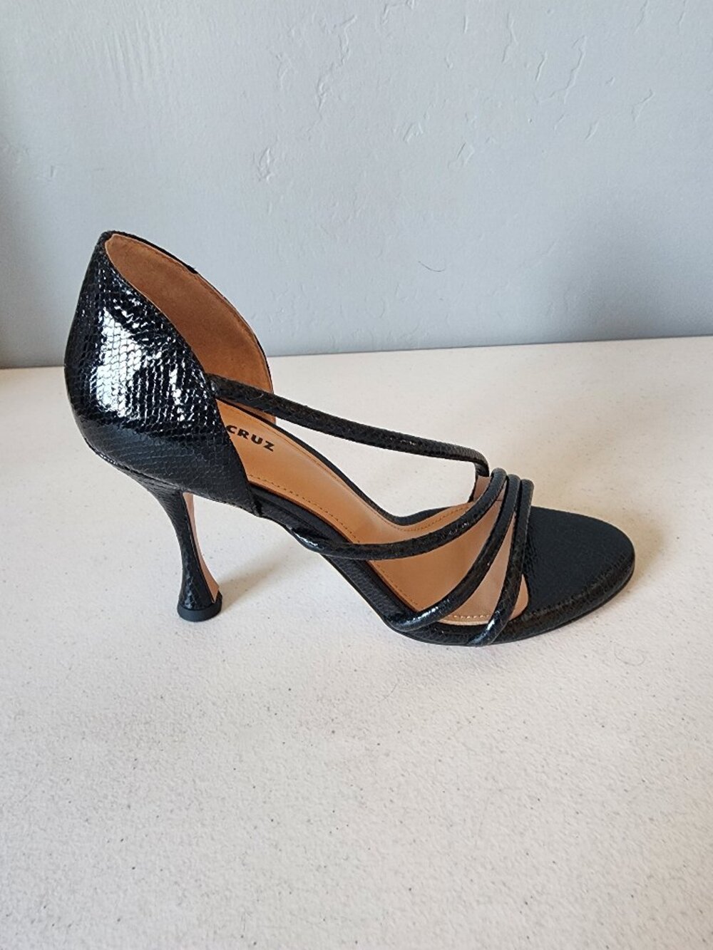 Lola Cruz Heels "NEW" - Picture 10 of 14